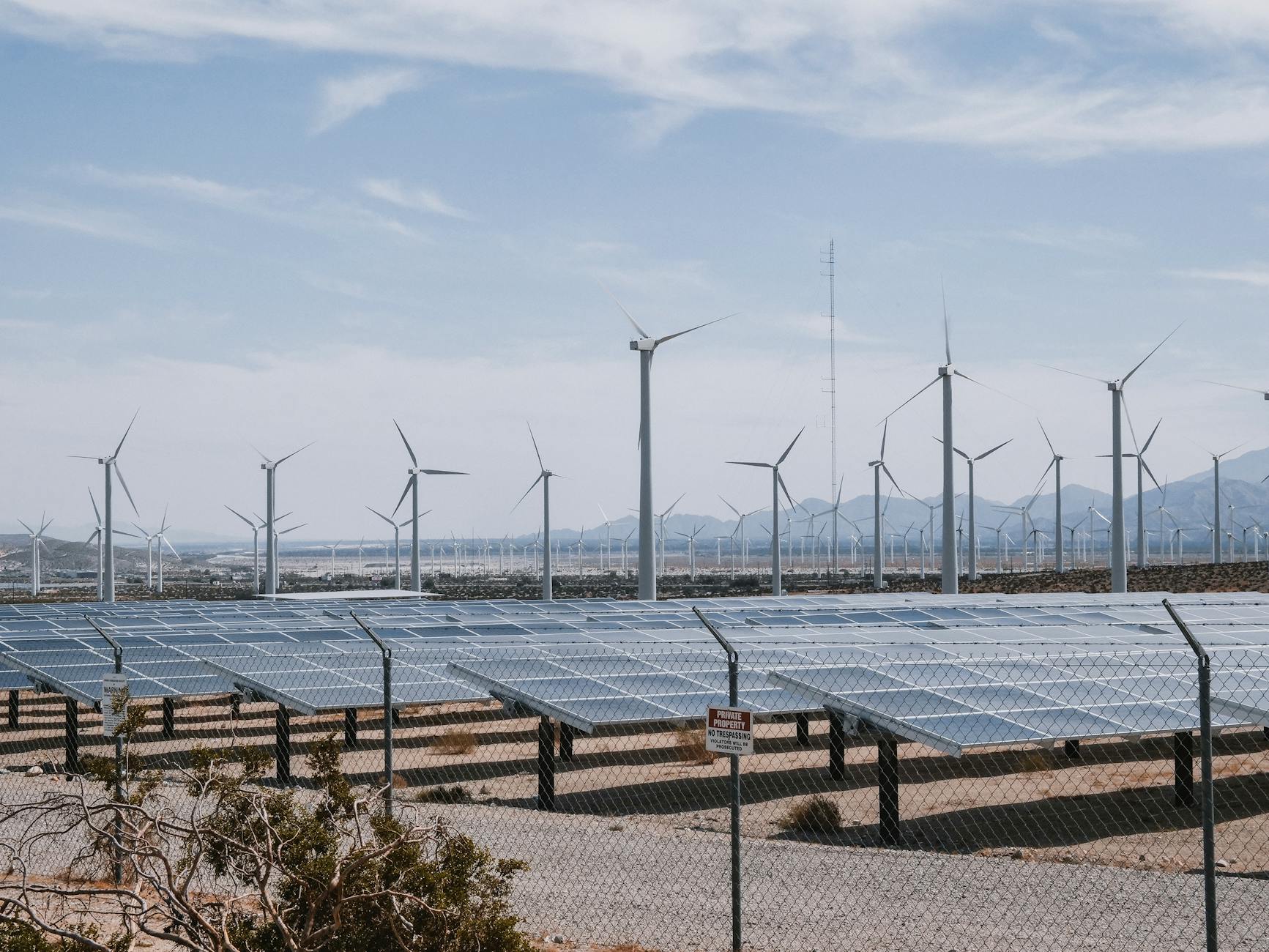 SolarSquare is reportedly negotiating a funding round that could secure up to $60 million, highlighting the growing venture capital enthusiasm for India’s burgeoning rooftop solar sector.
