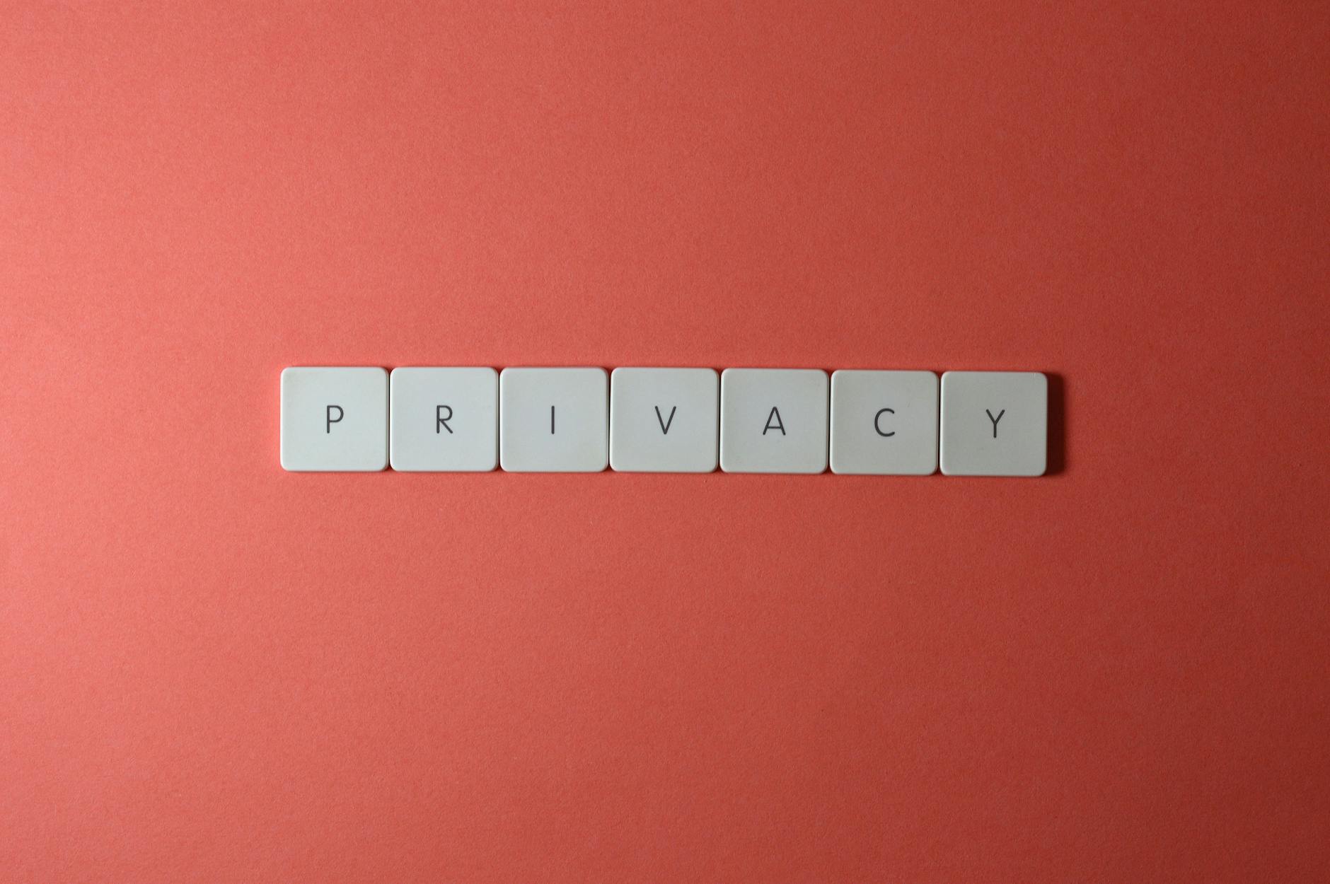Tim Berners-Lee Advocates for Greater Decentralization in Internet DNS Architecture