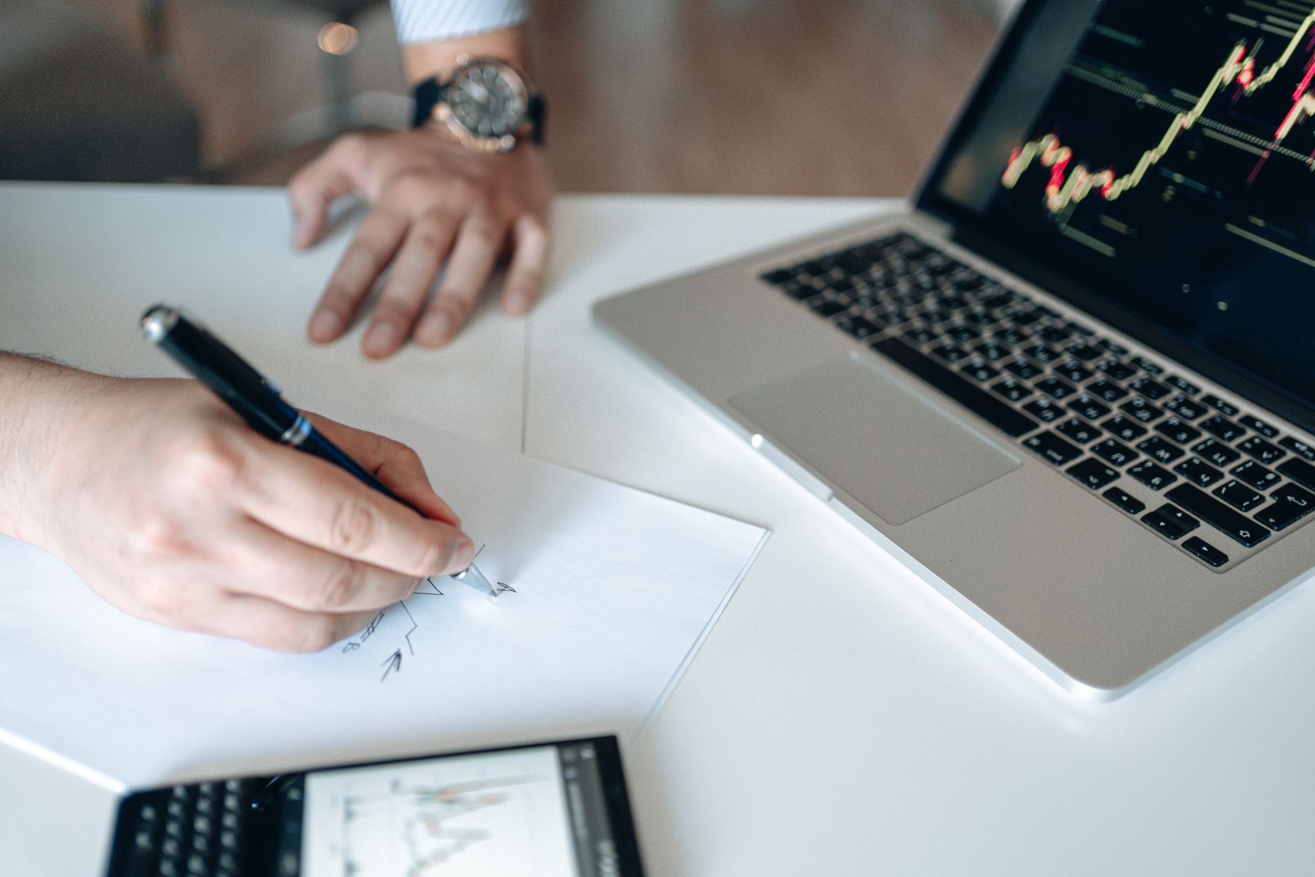 Legislators Debate Over the Future of Financial Transaction Systems