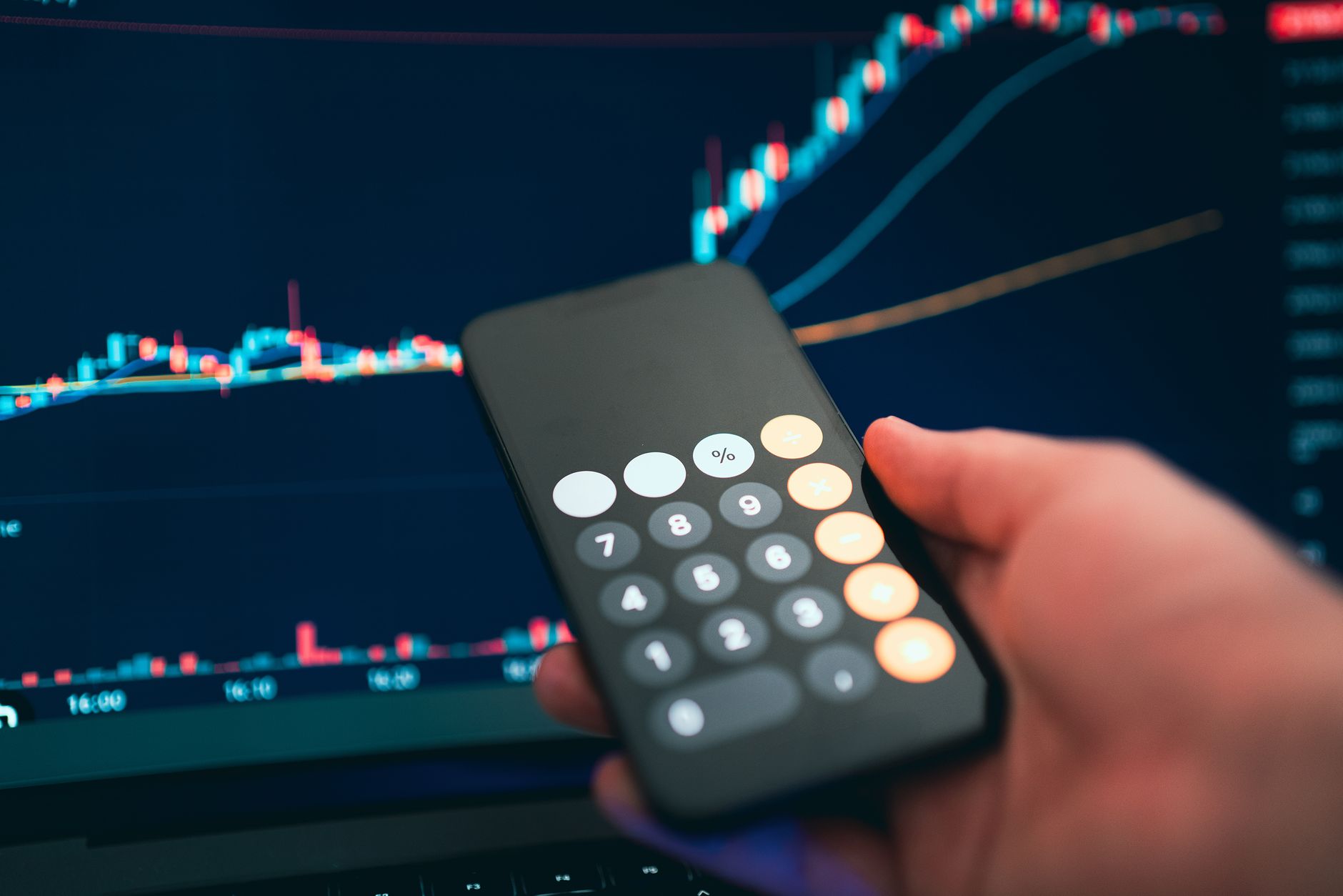 Exploring the Impact of Cryptocurrency Trends on U.S. Consumers in the Financial Landscape