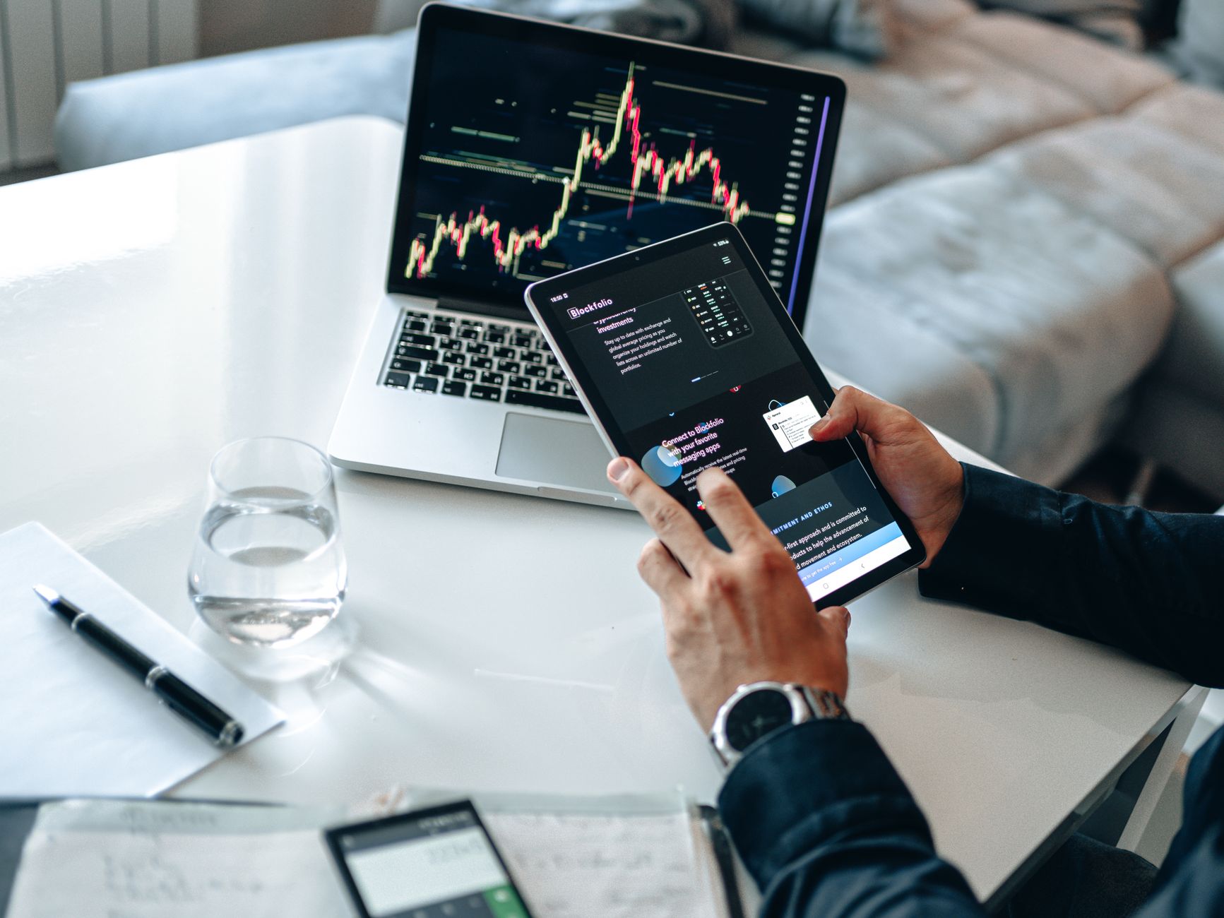 Spark collaborates with Uniswap to launch a stablecoin platform 'FX Layer,' infused with a $150 million liquidity boost.