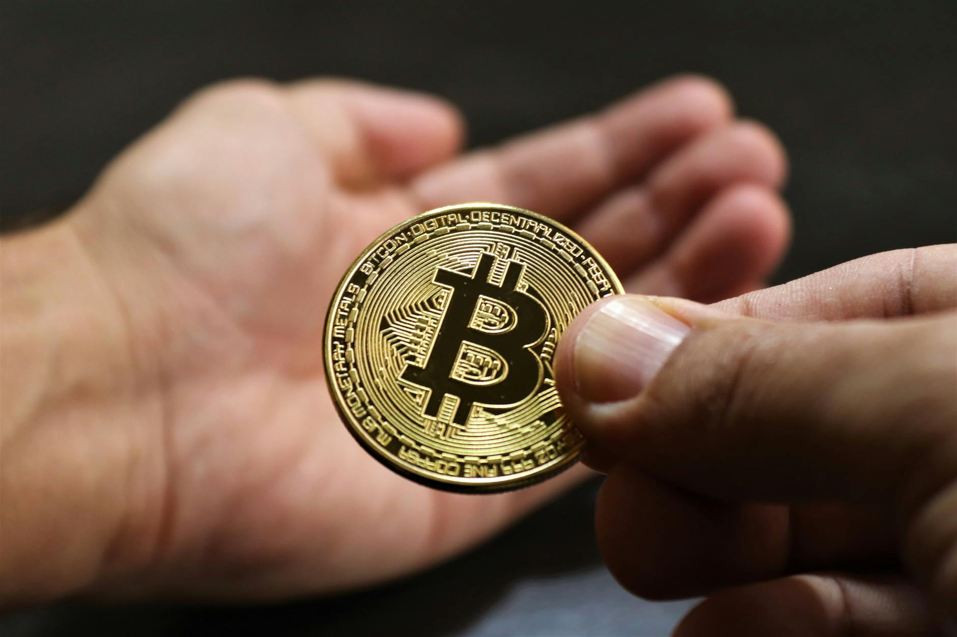 Ledger Teams Up with OKX DEX to Facilitate Non-Custodial Cryptocurrency Exchanges