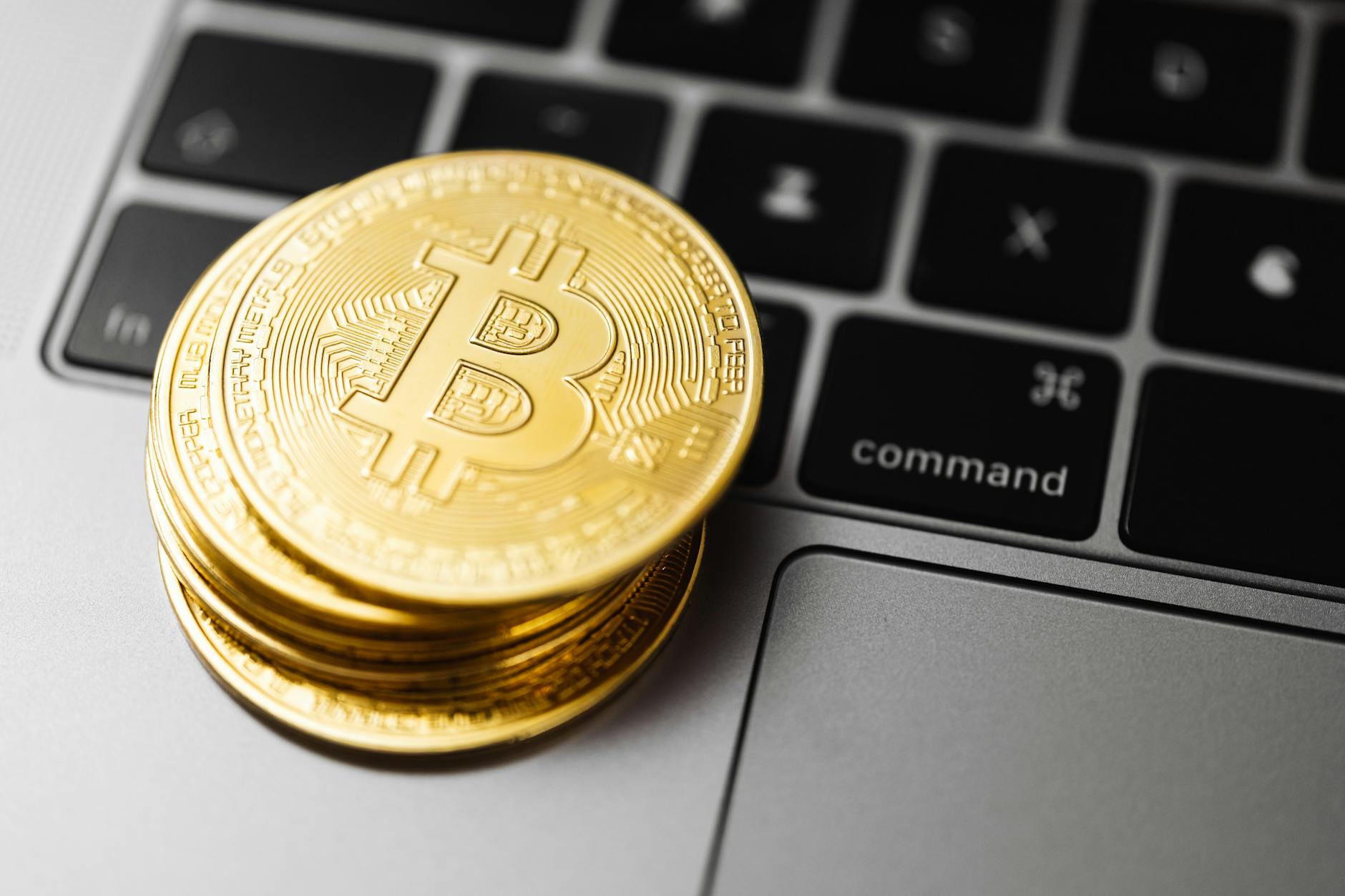 Regulatory indications suggest imminent approval for Solana-based ETFs, highlighting a progressive stance on staking by the SEC.