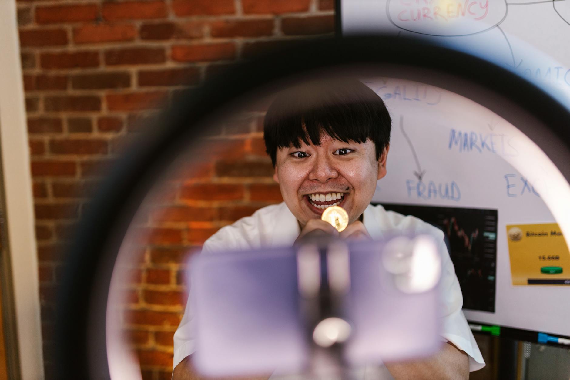 Will AI's Surge Impact the Stability of the Creator Economy?