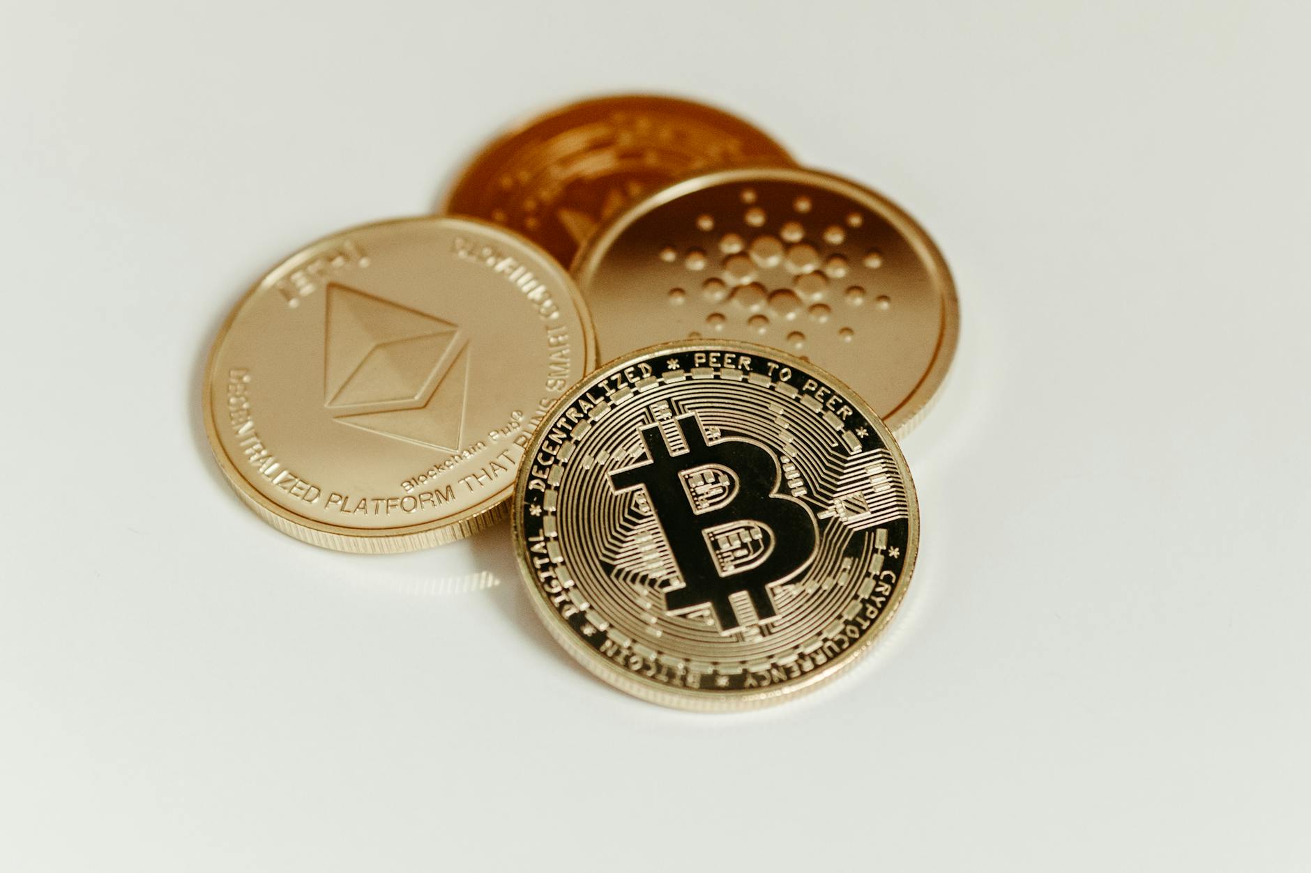 Western Union Collaborates with Crossmint to Enable USDPT Stablecoin Transactions on Solana Blockchain