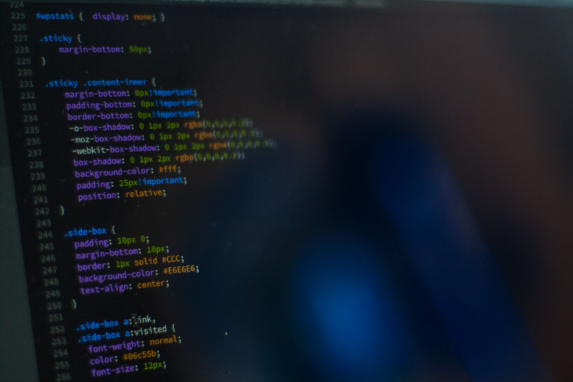 Kimi Work's Latest Development Unleashes 300 AI Agents to Enhance Desktop Operations